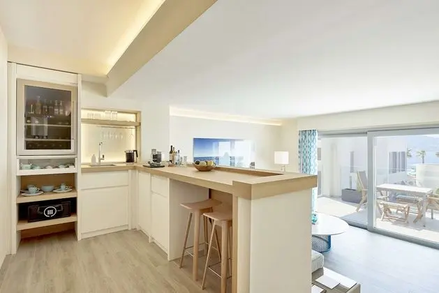 Süit (Resort Infinity Suite)