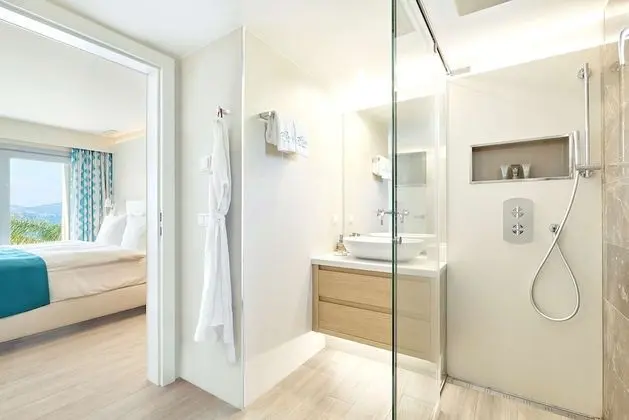Süit (Laguna Infinity Suite- Family area)