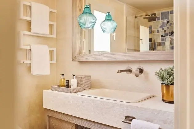 Oda, 1 En Büyük (King) Boy Yatak, Deniz Manzaralı