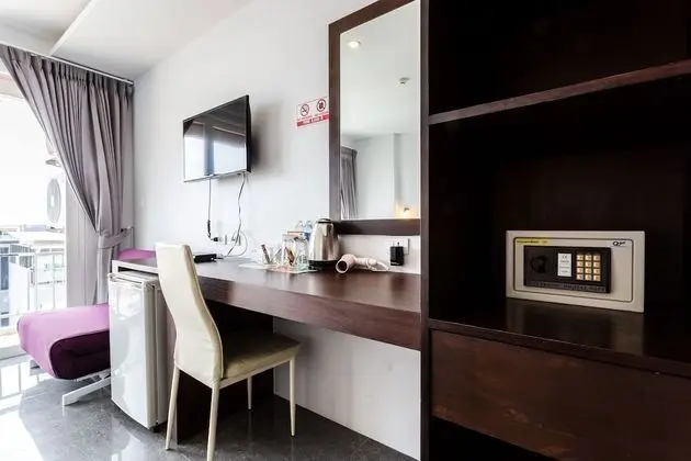 Deluxe Tek Büyük Yataklı Oda
