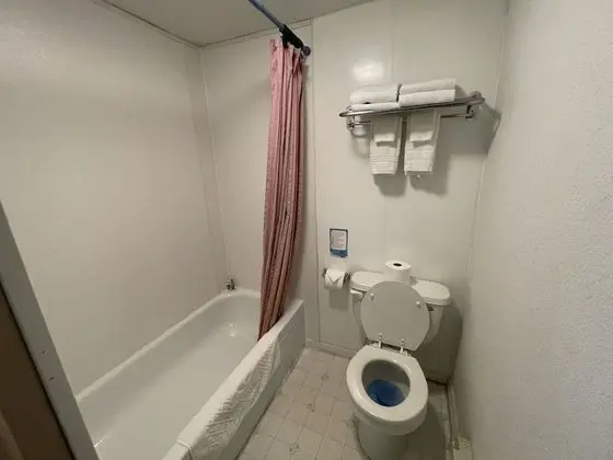 Comfort Oda, 1 Büyük (Queen) Boy Yatak, Sigara İçilmez