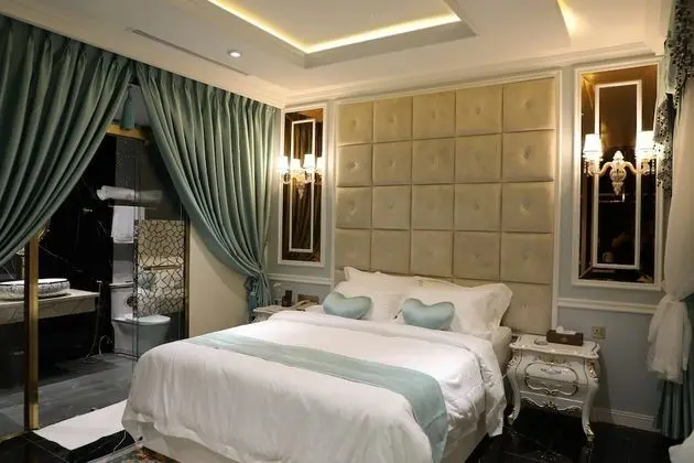 Deluxe Tek Büyük Yataklı Oda, 1 Büyük (Queen) Boy Yatak, Küvet