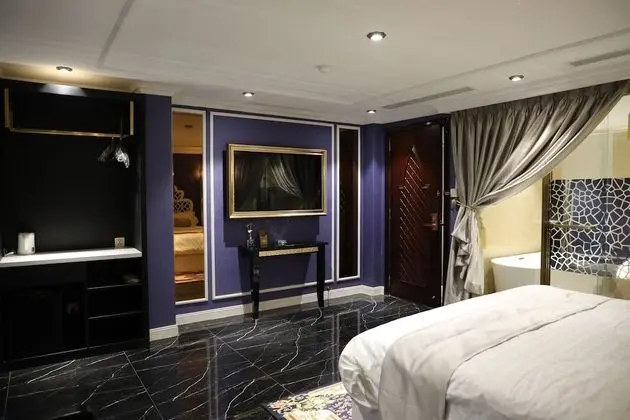 Deluxe Tek Büyük Yataklı Oda, 1 Büyük (Queen) Boy Yatak, Küvet