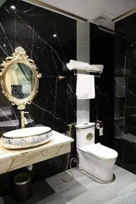 Deluxe Tek Büyük Yataklı Oda, 1 Büyük (Queen) Boy Yatak, Küvet