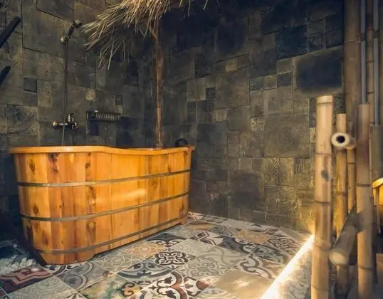 Romantic Stüdyo Süit, Jakuzi
