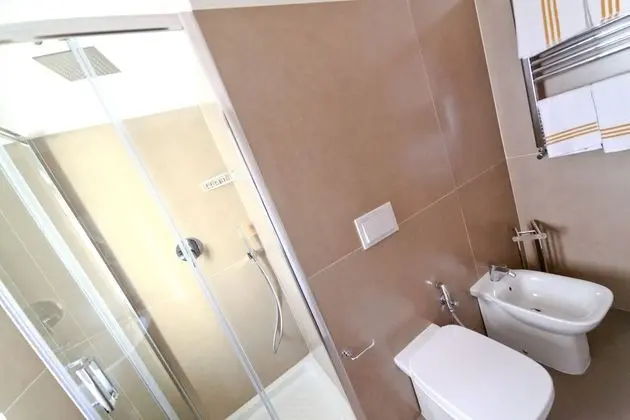 Deluxe Tek Büyük veya İki Ayrı Yataklı Oda, Balkon