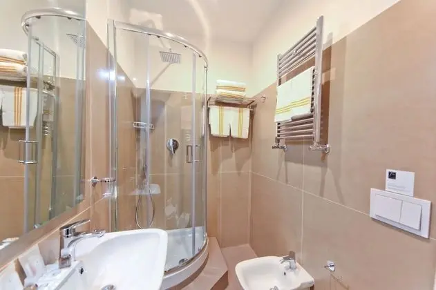 Standard Tek Büyük Yataklı Oda, Balkon