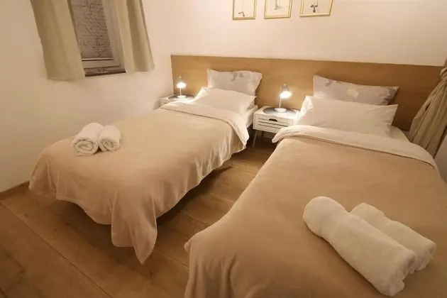 Comfort Apart Daire, Banyolu/Duşlu, Bahçe Manzaralı (Apartma )