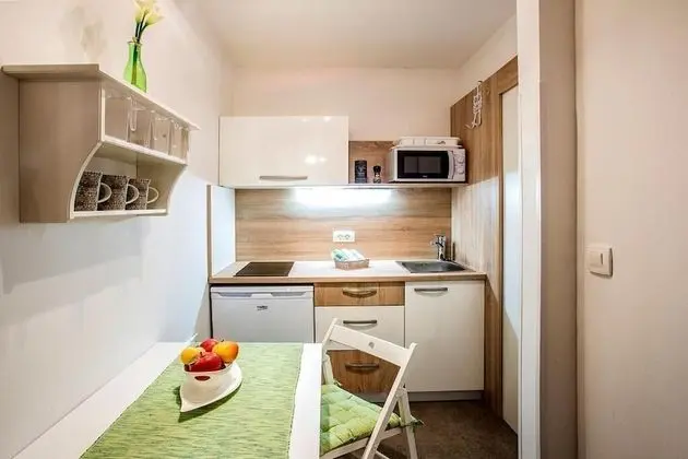Comfort Stüdyo, Banyolu/Duşlu, Bahçe Manzaralı (Studio Apartment)