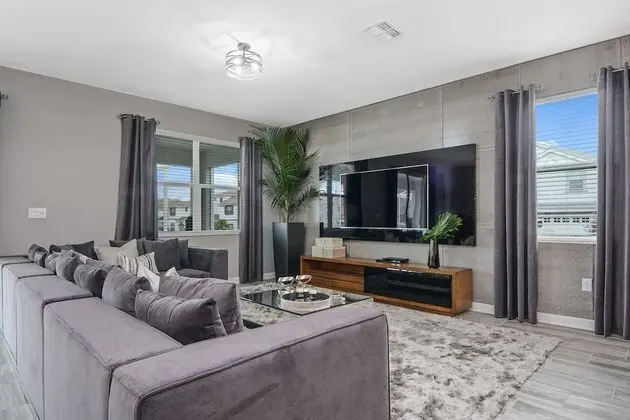 Villa (Ultimate 8 Bed 5 Bath Champions Gate )