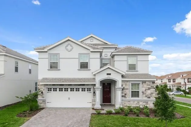 Villa (Ultimate 8 Bed 5 Bath Champions Gate )