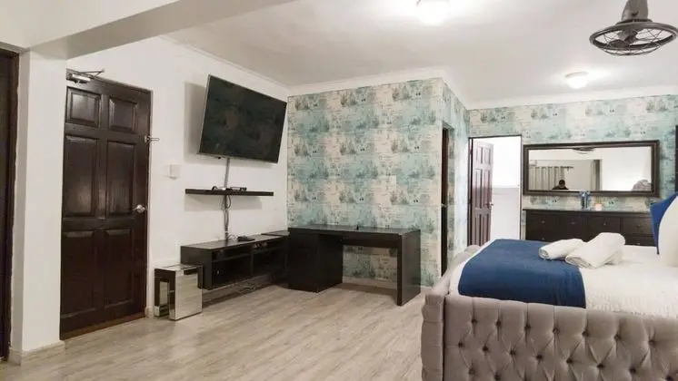 Apart Daire, Birden Çok Yatak Odası, Sigara İçilebilir, Balkon