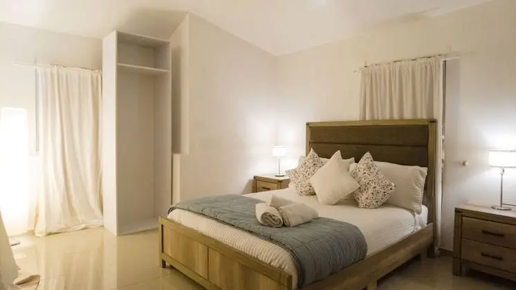 Apart Daire, Birden Çok Yatak Odası, Sigara İçilebilir, Balkon