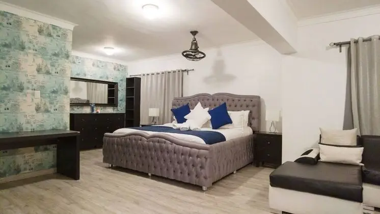 Apart Daire, Birden Çok Yatak Odası, Sigara İçilebilir, Balkon