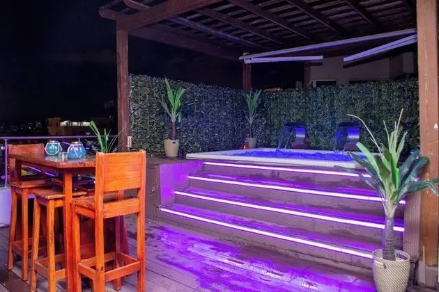 Apart Daire, Birden Çok Yatak Odası, Sigara İçilebilir, Balkon