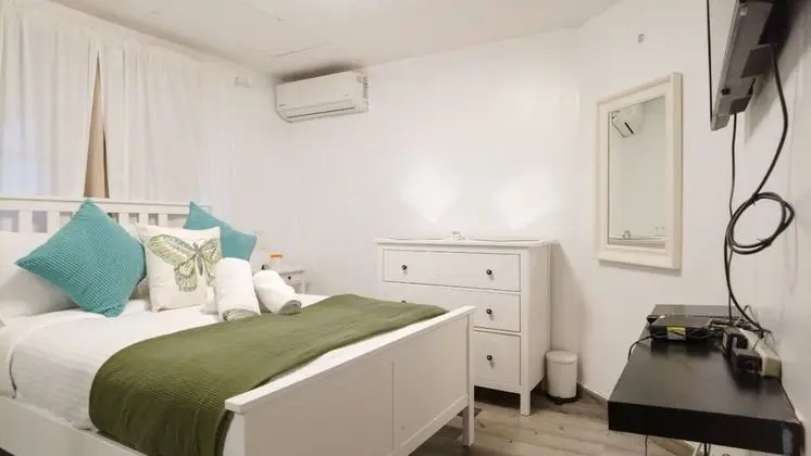 Apart Daire, Birden Çok Yatak Odası, Sigara İçilebilir, Balkon