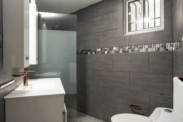 Apart Daire, Birden Çok Yatak Odası, Sigara İçilebilir, Balkon