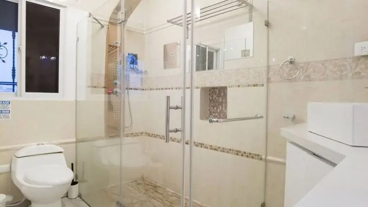 Apart Daire, Birden Çok Yatak Odası, Sigara İçilebilir, Balkon
