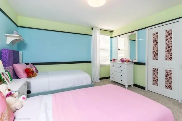 Villa (1574OL Ultimate 8 Bedroom )