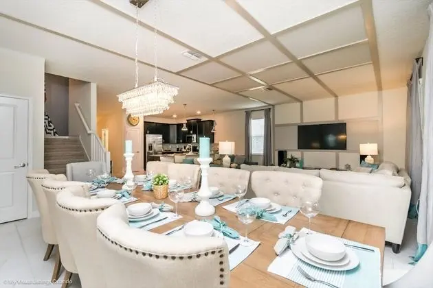 Villa (1574OL Ultimate 8 Bedroom )
