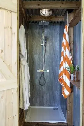 Kulübe, Birden Çok Yatak