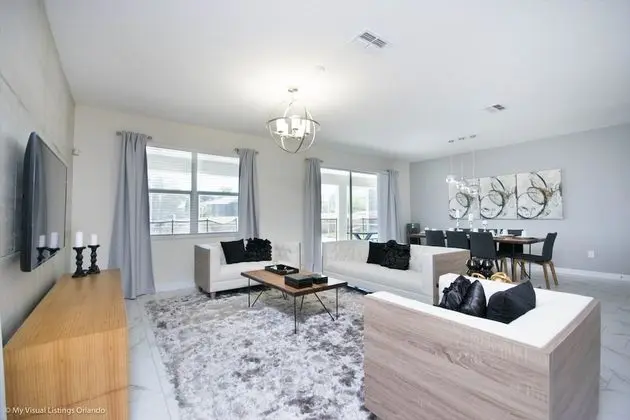 Villa (1666MVD Amazing Champions Gate 8 Bedr)