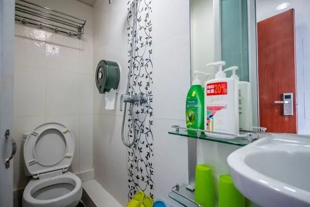 Deluxe Üç Kişilik Oda, Özel Banyo