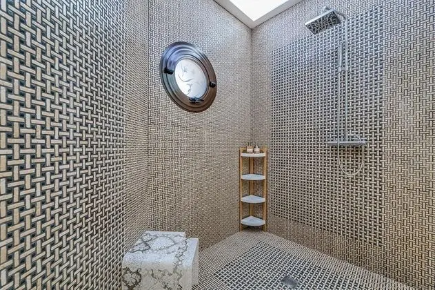 Tek Büyük Yataklı Oda, Teras (The Suite)