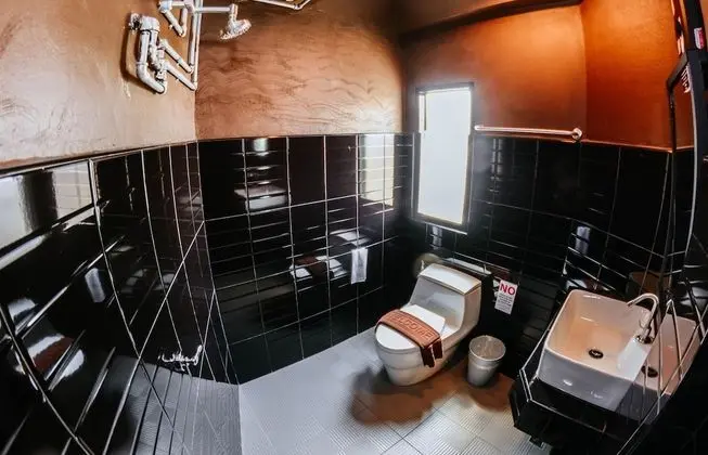 Deluxe Double Room with Private Bathroom