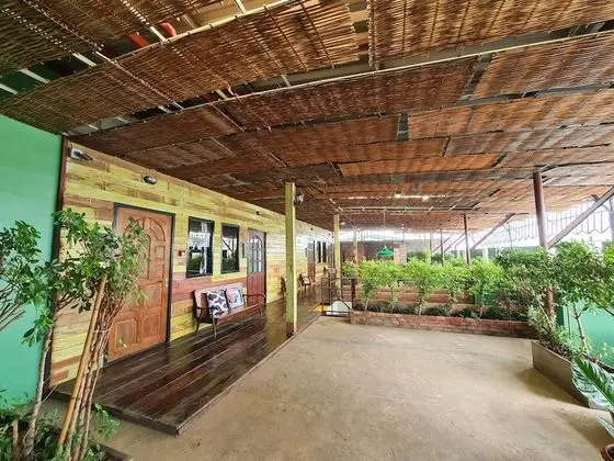 Triple 3 Single Beds with Private Bathroom