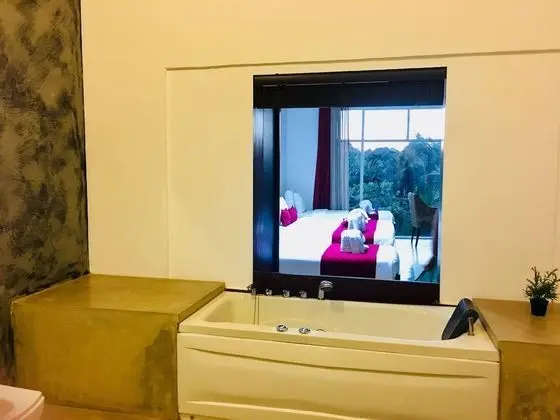 Superior Süit, Birden Çok Yatak, Balkon, Göl Manzaralı