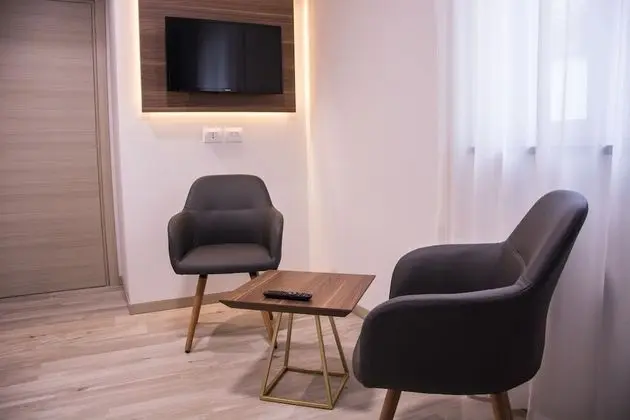 Junior Süit, 1 En Büyük (King) Boy Yatak ve Çekyat, Sigara İçilmez, Balkon