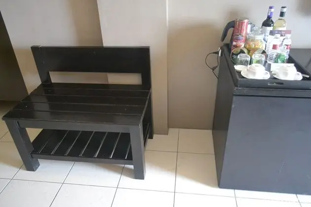 Deluxe Oda, Sigara İçilmez