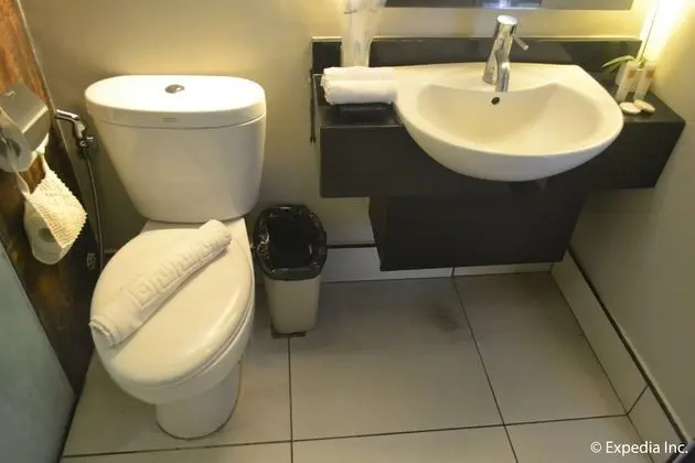 Deluxe Oda, Sigara İçilmez