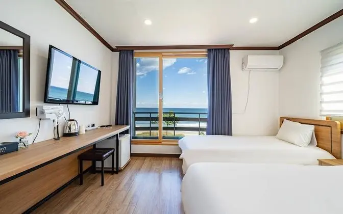 Oda (Standard Ocean View Twin Q+S)