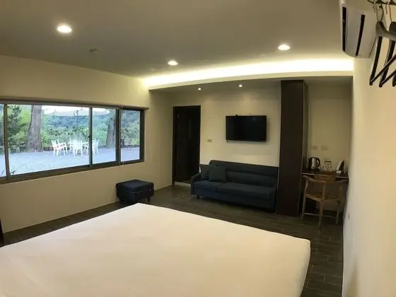 Comfort Tek Büyük Yataklı Oda