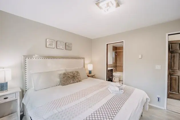 Ev (3 Bedrooms)
