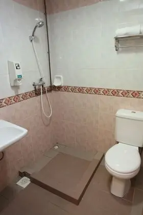 Standard Oda, 1 Büyük (Queen) Boy Yatak