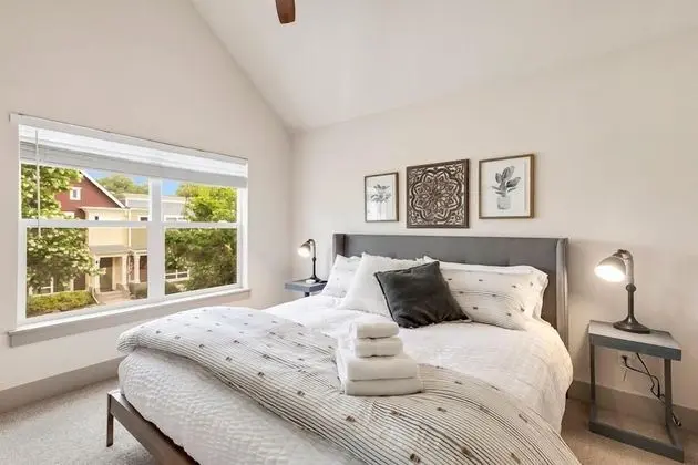 Ev, Birden Çok Yatak, Veranda, Bahçe Manzaralı (827 Heschel St. (Unit C))
