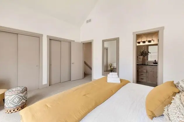 Ev, Birden Çok Yatak, Veranda, Bahçe Manzaralı (827 Heschel St. (Unit C))