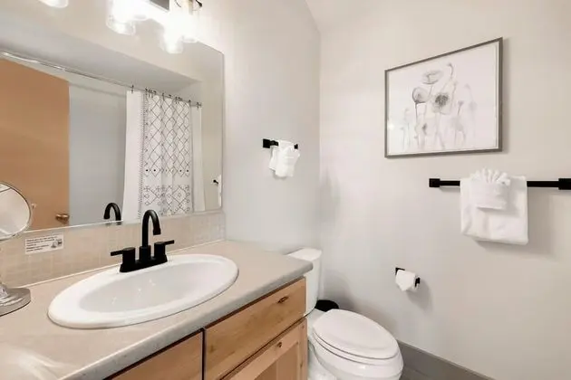 Ev, Birden Çok Yatak, Veranda, Bahçe Manzaralı (827 Heschel St. (Unit C))