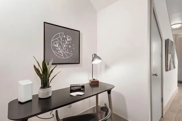 Ev, Birden Çok Yatak, Veranda, Bahçe Manzaralı (827 Heschel St. (Unit C))