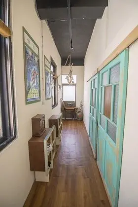 Tek Büyük Yataklı Oda, Ortak Banyo