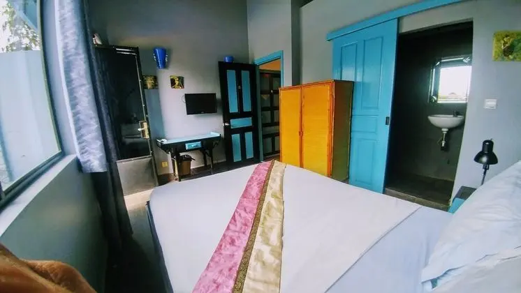 Deluxe Tek Büyük Yataklı Oda