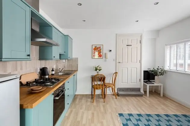 Design Apart Daire, 1 Çift Kişilik Yatak, Balkon, Bahçe Manzaralı