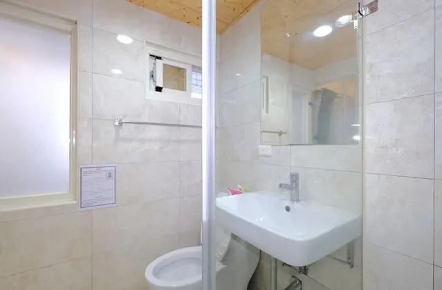Basic Tek Büyük Yataklı Oda