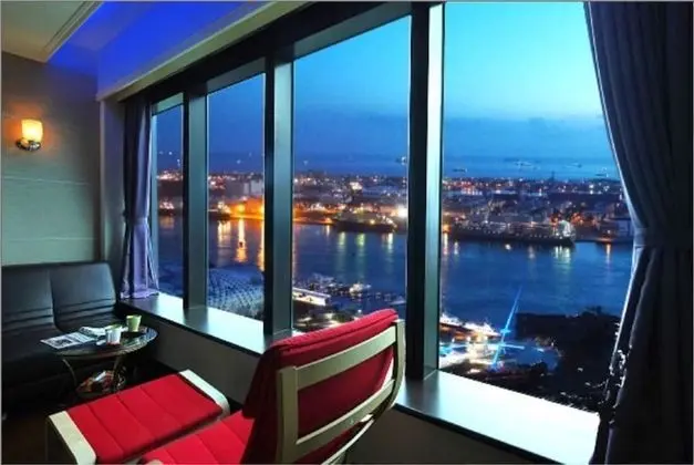 Tek Büyük Yataklı Oda, Deniz Manzaralı