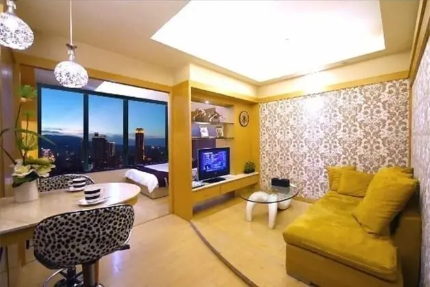 Tek Büyük Yataklı Oda (with Street View)