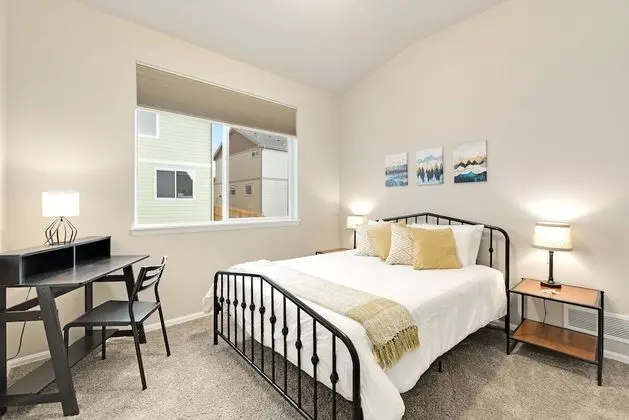 Ev, Birden Çok Yatak, Veranda, Bahçe Manzaralı (854 W. 64th St.  Loveland)