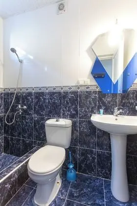Comfort Tek Büyük veya İki Ayrı Yataklı Oda
